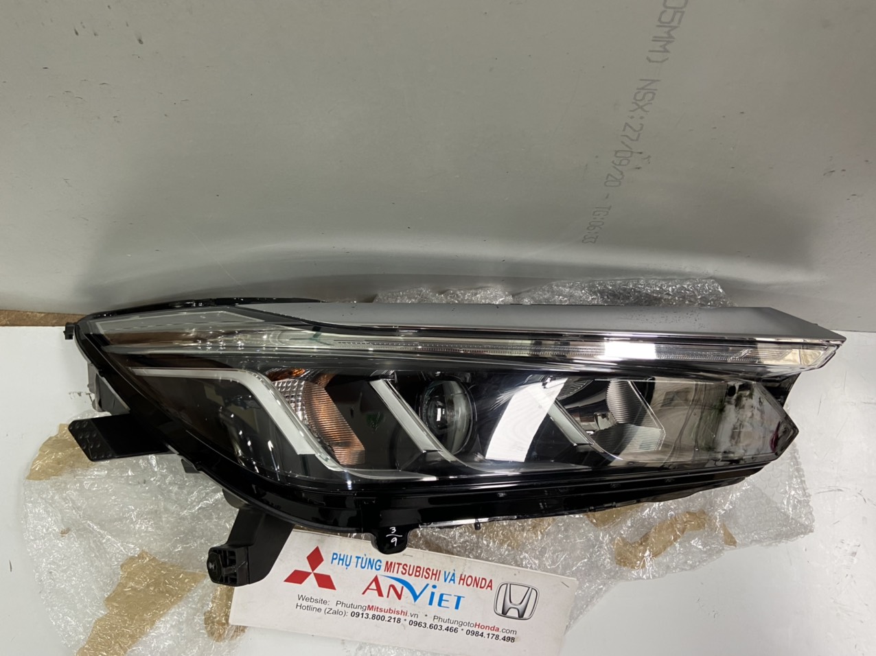 Đèn pha bên lái xe Honda CITY 2021-2022 bản halogen